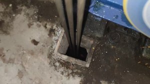 Машинное помещение лифта МЛЗ 1985 года с электродвигателем АН-180.