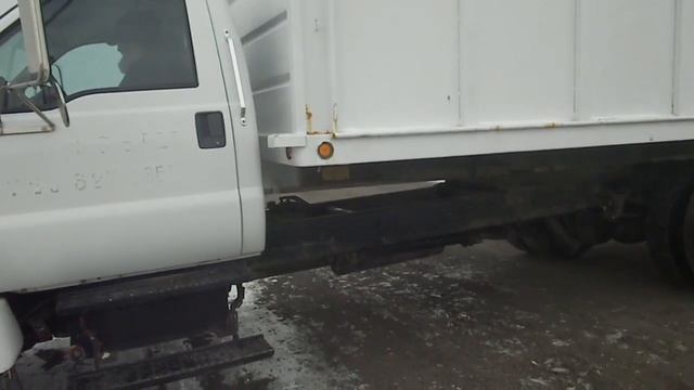 4388- 2005 Ford F-650 XLT Dump Truck