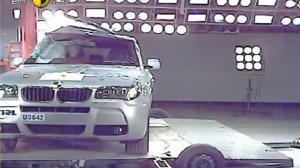 Краш-тест - BMW X3 2008 (фронтальный и боковой удары) (E-NCAP)