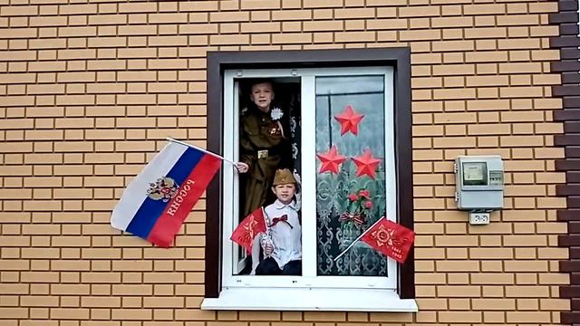 Песня "День Победы" Галия и Гузель Ахмяровы смотреть онлайн