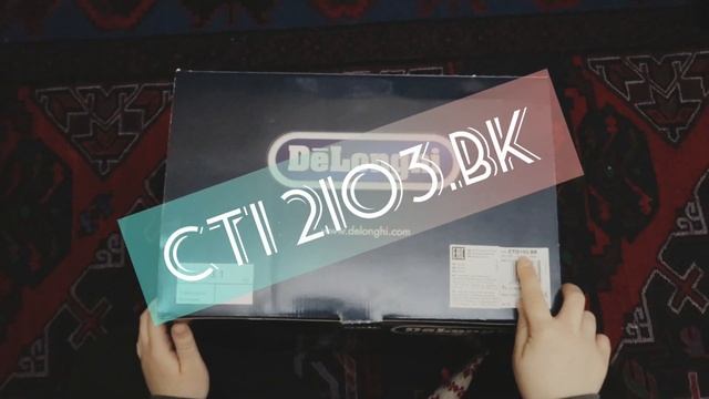 Чайник DeLonghi KBI2001.BK и Тостер DeLonghi CTI2103.BK смотреть онлайн