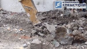 Демонтаж ж/бетонного фундамента гидромолотом.mpg