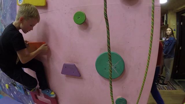 Скалолазание для Малышей и Подростков, Челябинск, скалодром «ХочуЛазать»