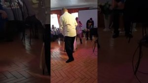 Толяновна на юбилее. (Бабка травница.)