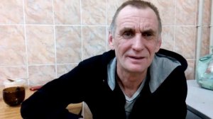 Смешное видео, дед рассказывает анекдоты