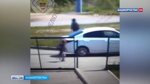 В Башкирии 19-летняя девушка, угрожая ножом, отобрала телефон у ребенка