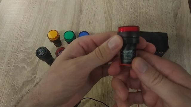 Светодиодные LED индикаторы AD16-22DS и AD16-22SM смотреть онлайн