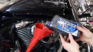 How to Change the Oil on a Suzuki Boulevard C50 | Suzuki C50 Oil Change | Partzilla.com