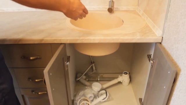 Бюджетная кухня Боровичи из массива от mebelbor.ru