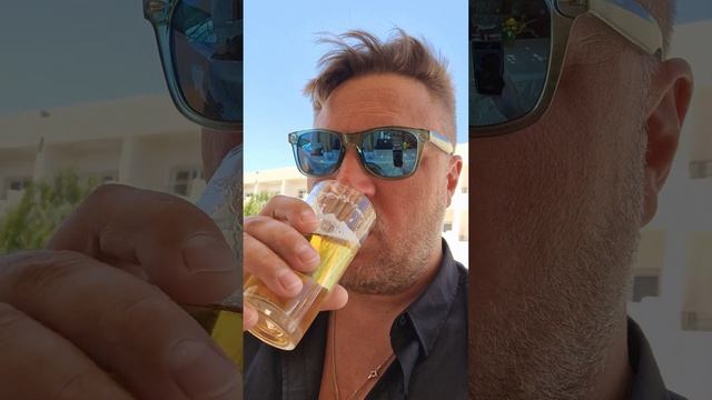 Отель Amwaj смотреть онлайн