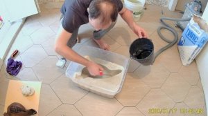 Чучело из монтажной пены касачи