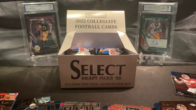 Opening a 2022 Select Draft Picks Cello Box! Nice collection cards! смотреть онлайн