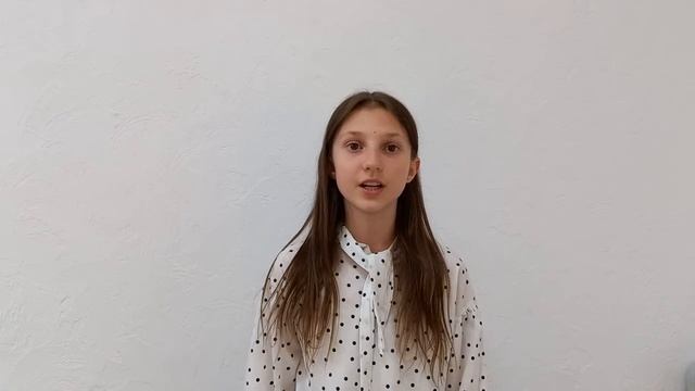 Дубовикова Ульяна читает стихотворение Анатолия Жигулина "О, Родина" (10 лет, г. Ялта) смотреть онлайн