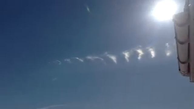 Небо,солнце,весна смотреть онлайн