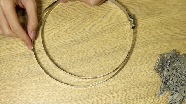 Ice Crown | How to make a diamond crown, from soda cans?! смотреть онлайн