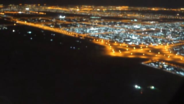 Ночной Абу-Даби с высоты птичьего полёта смотреть онлайн