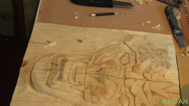 Резьба по дереву голова льва с короной № 4 смотреть онлайн