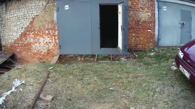 Купил ВАЗ 2110 по цене ТЕЛЕФОНА☝, купил новый ГАРАЖ !!!?? смотреть онлайн