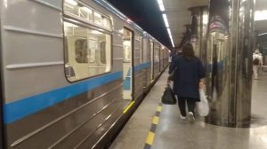 Подвижной состав 81-717/714.6 отправляется в депо. Екатеринбургский метрополитен.