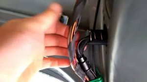 Установка магнитолы  с камерой заднего вида на Volkswagen  Passat Wagon