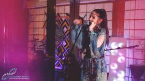 Олена Подлужная - "На скачках"