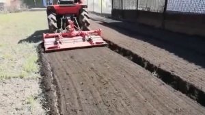 Вспашка земли фрезой