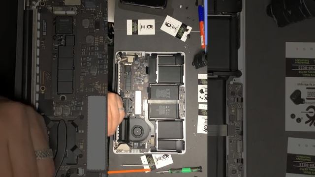 A1502 MacBook Pro Retina 2014-2015 lcd repair смотреть онлайн
