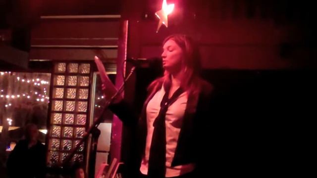 Tanya Egan Gibson « Pints & Prose.m4v смотреть онлайн