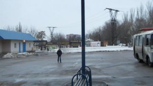 Донецкие таксисты,социальный транспорт."Буханки пылесосят людей".Вихорь логистики сдул Донецк.2020.