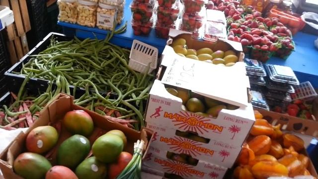 Фруктовый и овощной рынок в Америке - Жизнь в США смотреть онлайн