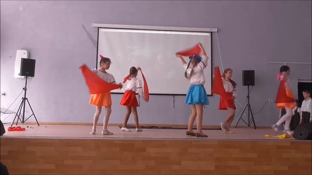 Инсценирование песни Закаты алые 4А класс СОШ №7 г Стрежевой смотреть онлайн