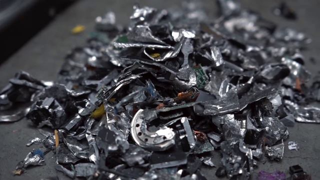 шредер UNTHA RS измельчения дисков CD и DVD смотреть онлайн