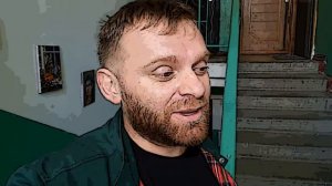 Самвел Адамян/и тарелки разбили и трусов недосчитались - неприятности...