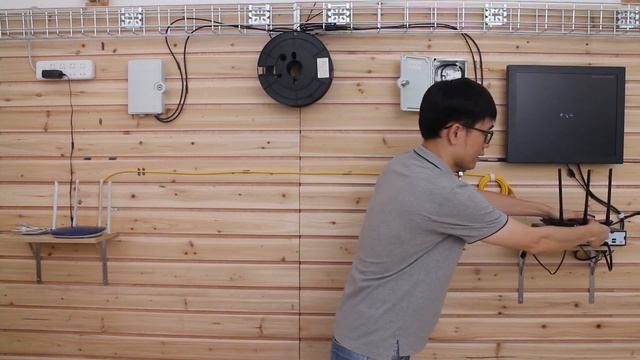 How to replace cat6 cable with Fiber Optical Cable смотреть онлайн