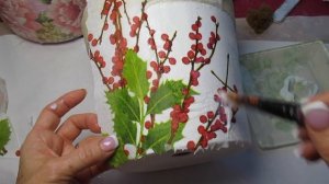 how to Terra Cotta Planter for Christmas Centerpiece Decoupage