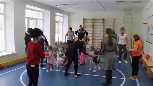семейная гостиная "Радуга" 1 младшая группа