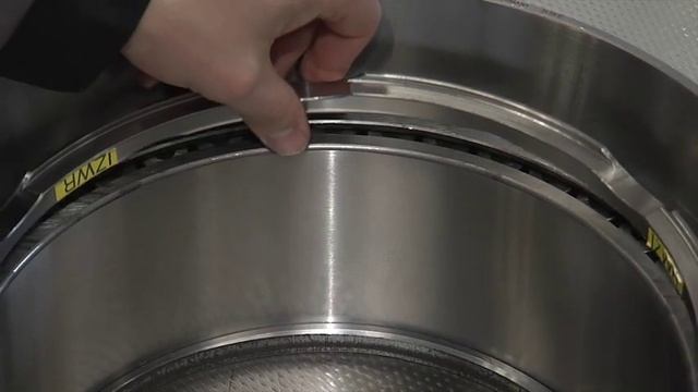 Механический монтаж и демонтаж четырехрядного конического роликоподшипника смотреть онлайн