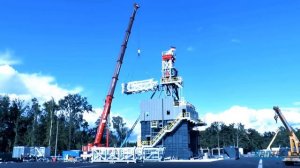 Bentec Euro Rig – Hydraulic Mast Erection Европейские буровые установки