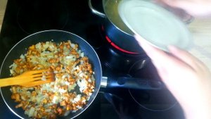 Суп из Лисичек и плавленного сыра | Грибной суп | Мужицкая кухня