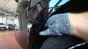 Демонтаж заднего бампера Mercedes-Benz V-class  / Демонтаж задних фонарей Mercedes-Benz V-class