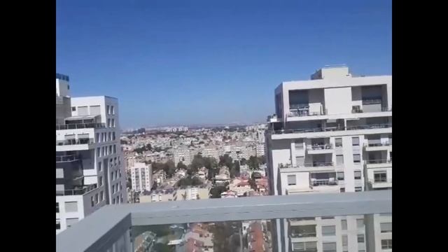 Купить квартиру в Израиле. Продается пентхаус в г. Холон смотреть онлайн