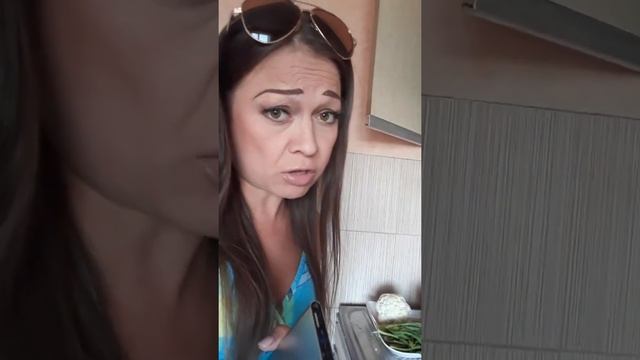 Моя кухонька???. День 1.Супчик-пюре"Брокколи, цветная капуста и шпинат с тыквенными семечками" смотреть онлайн