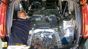 Шумоизоляция багажника с арками Nissan X-Trail T30 в уровне Премиум. АвтоШум.