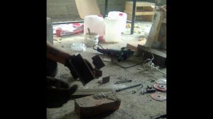 Делаем самодельные струбцины для склеивания доски