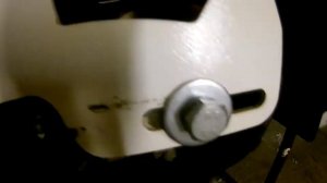 Натяжка гусянки на мотобуксировщике БТС