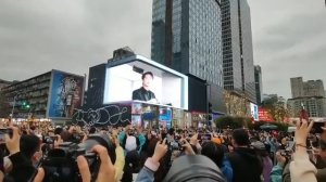 Ван Ибо - известный китайский актер, танцор и певец