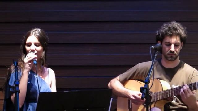 María Paula Godoy y Juan Martín Angera - Samba em preludio смотреть онлайн