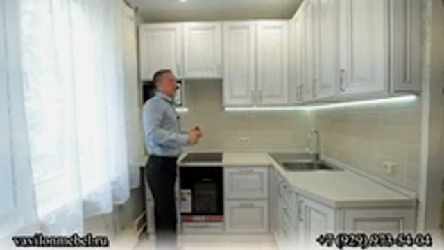 Маленькая кухня в хрущевку из массива дуба, которая поразит многих... смотреть онлайн