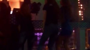 VLOG:ВЫГНАЛИ С ДОМА ?!КЛУБ | НОВАЯ ПРИЧЕСКА?!