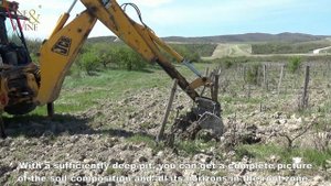 Анализ почвы на винограднике / Studying the soil before establishing a vineyard
